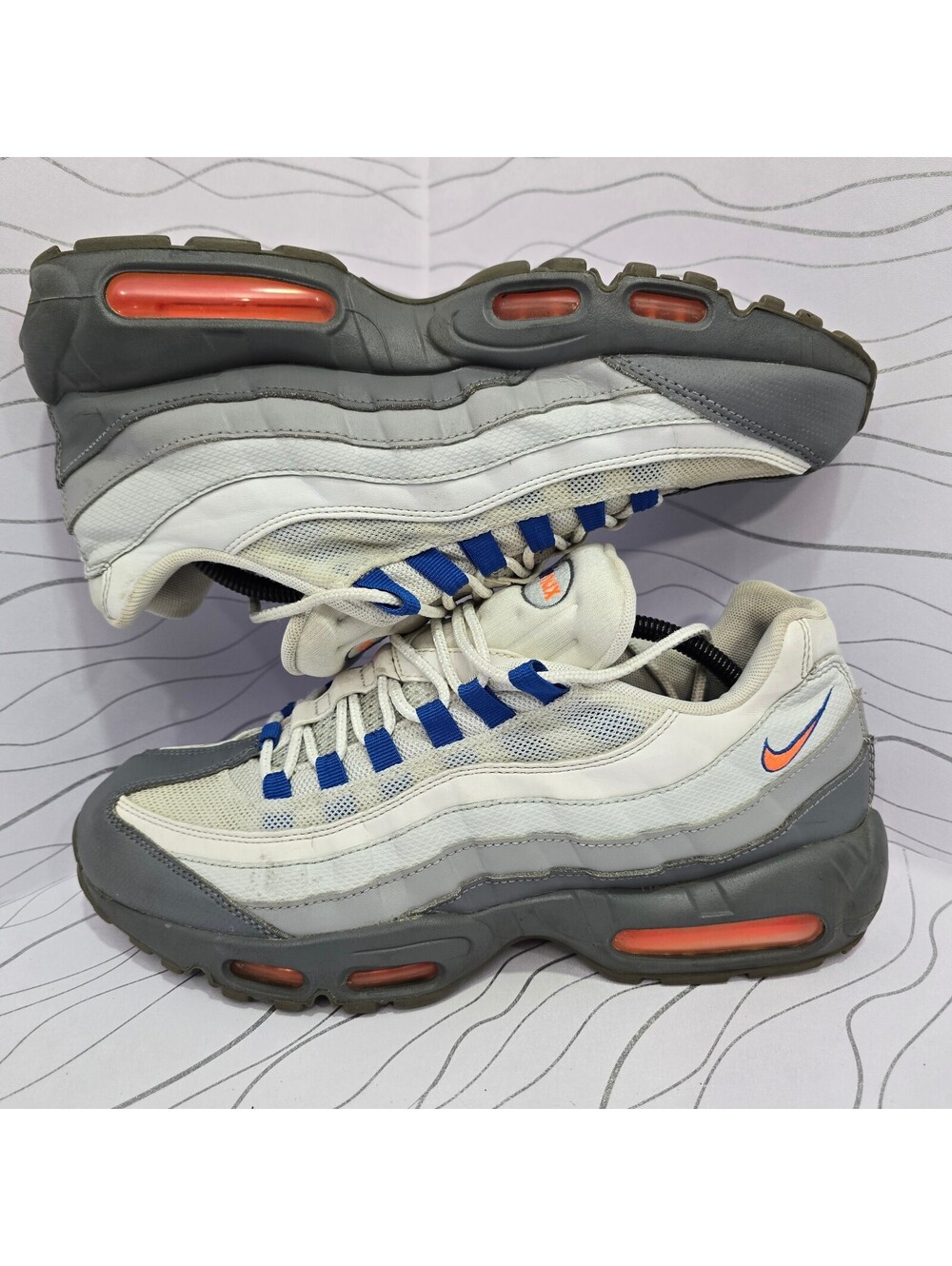 Nike Air Max 95 Essential hombre – Gris/Azul/Naranja – US 11